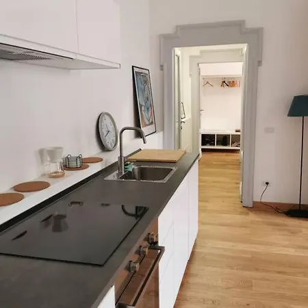 Luxury - Porta Venezia Apartamento *